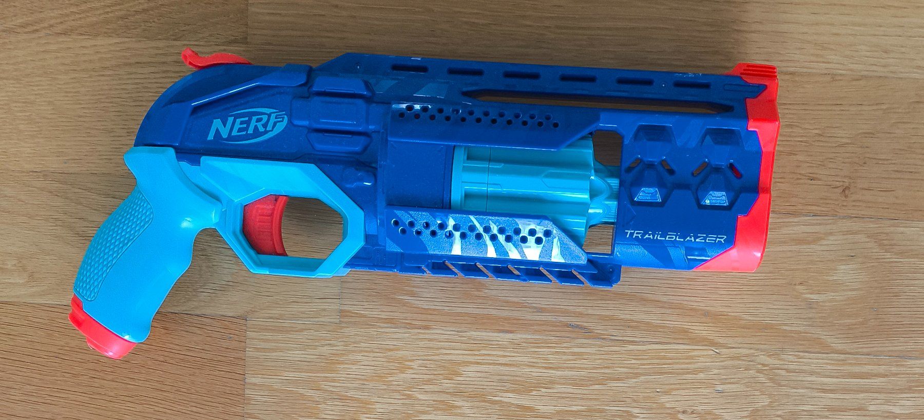 Nerf Giocattoli: Nerf Elite 2.0 Trailblazer RD-8 – Usato da Arbon venduto da Laszlo.Novak 2