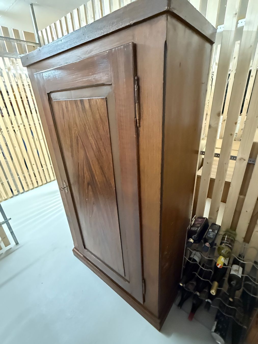 Schränke: alter Kasten aus Holz – Gebraucht aus Stein AR von Widmer71 1