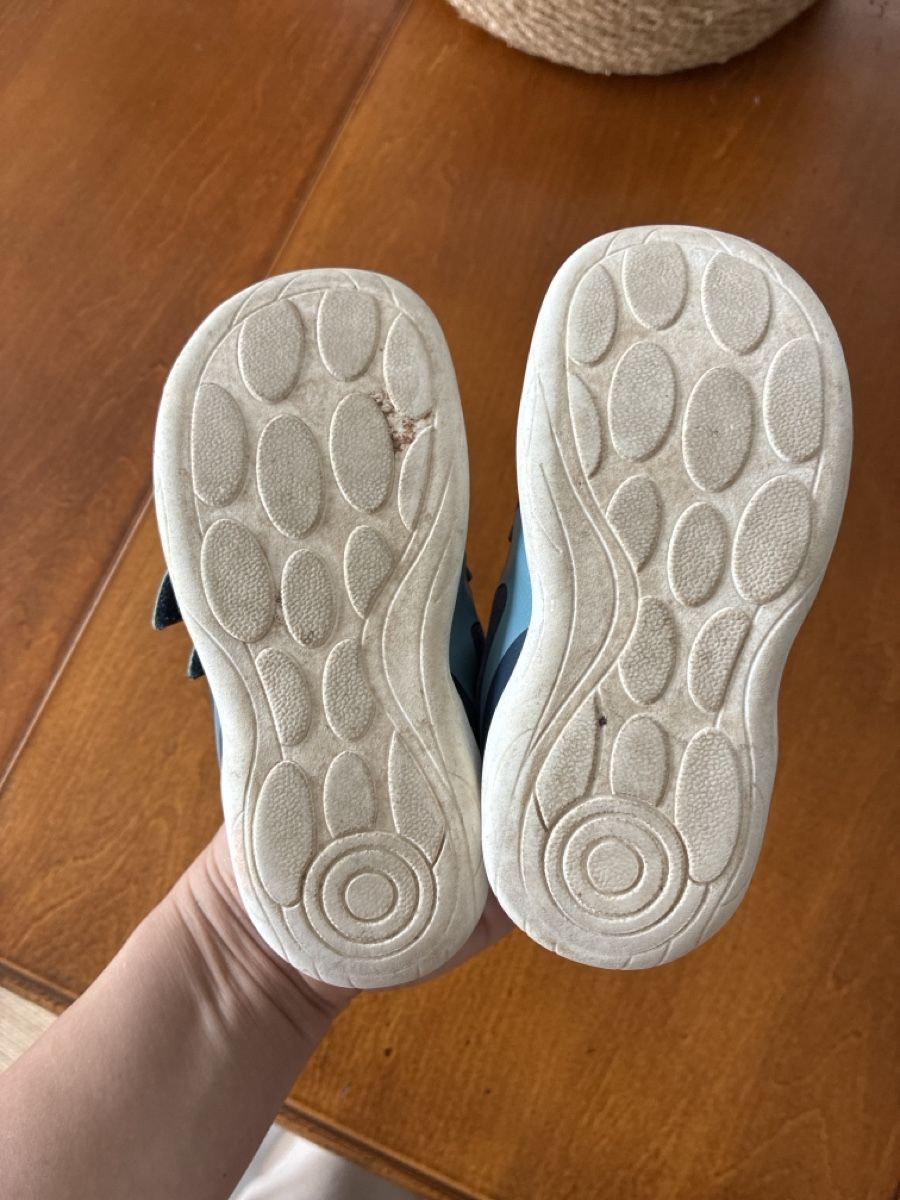 Scarpe per ragazzi: Barfussschuhe Gr 24 – Usato da Rifferswil venduto da nahug 1
