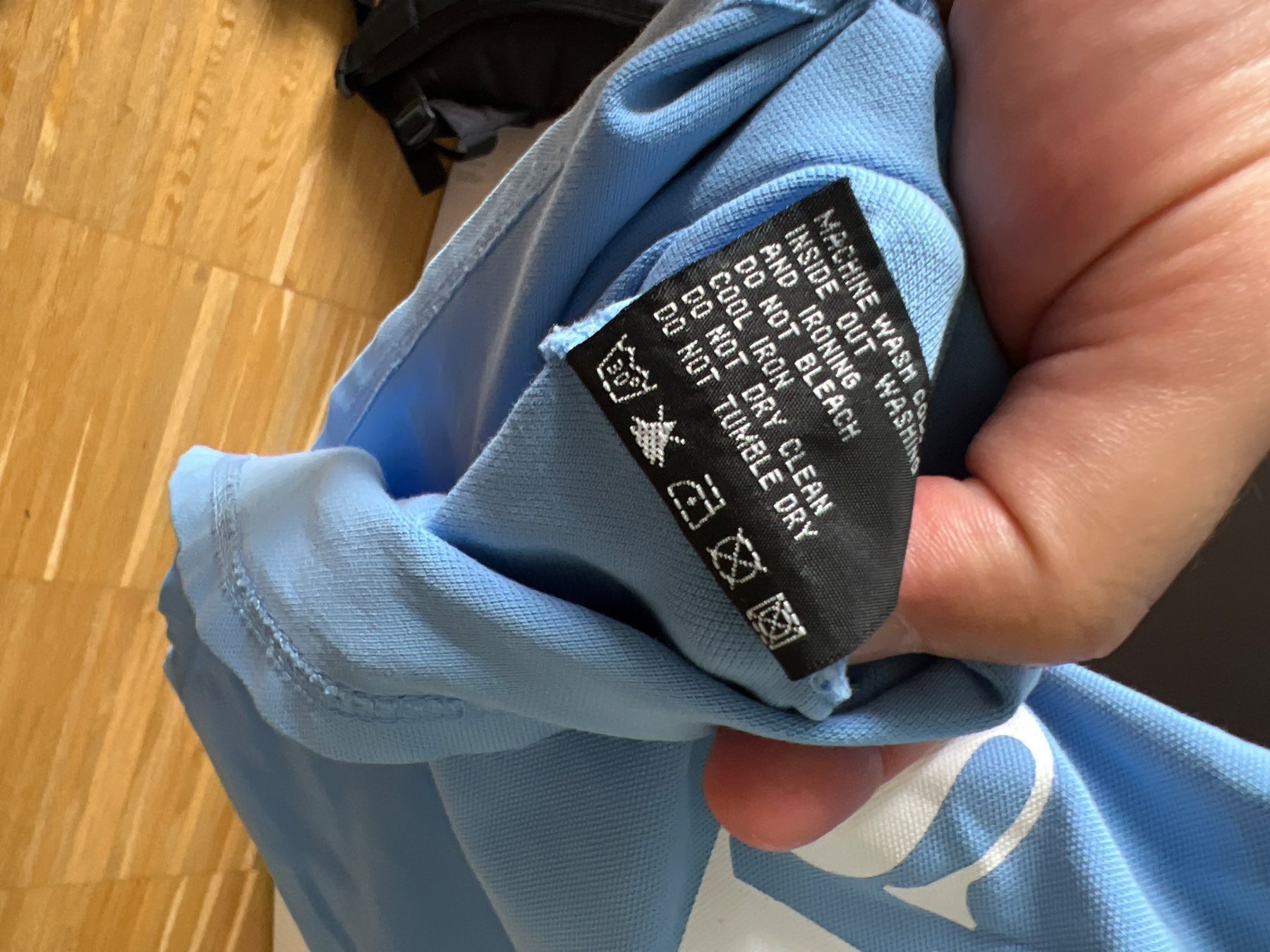 Magliette Polo: Poloshirt XS – Usato da Menzingen venduto da Dali2504 4