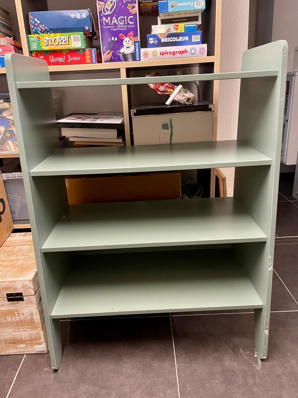 Regale: Stabiles Kinderzimmermöbel – Gebraucht aus Nussbaumen AG von Louisa13