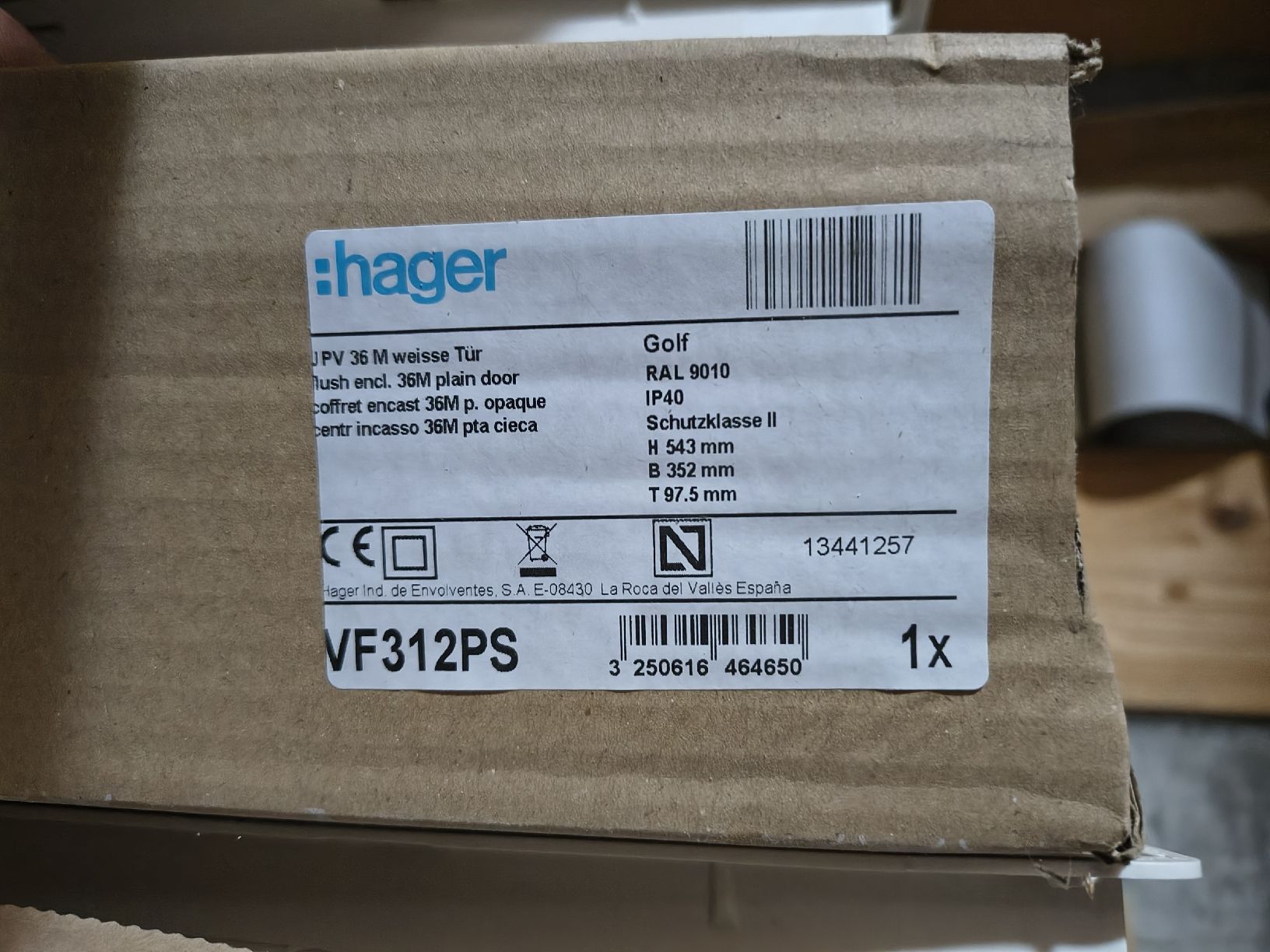 Hager Stromzufuhr: UP Kleinverteiler Hager Golf 3-reihig – Neu (gemäss Beschreibung) aus Volketswil von wrrhx 4