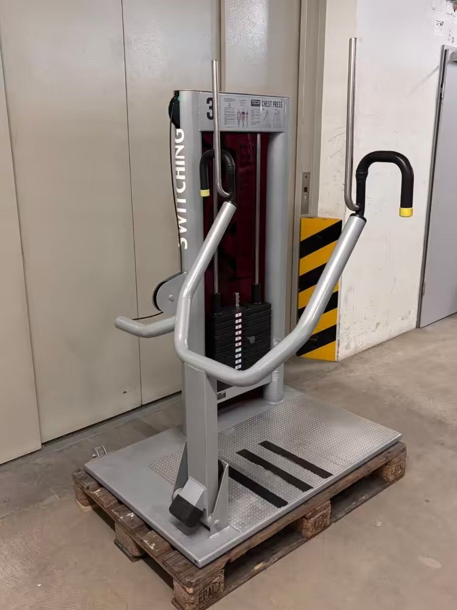 Hometrainer: Occasion TECA Switching Chest Press – Gebraucht aus Liestal von FitCom 1