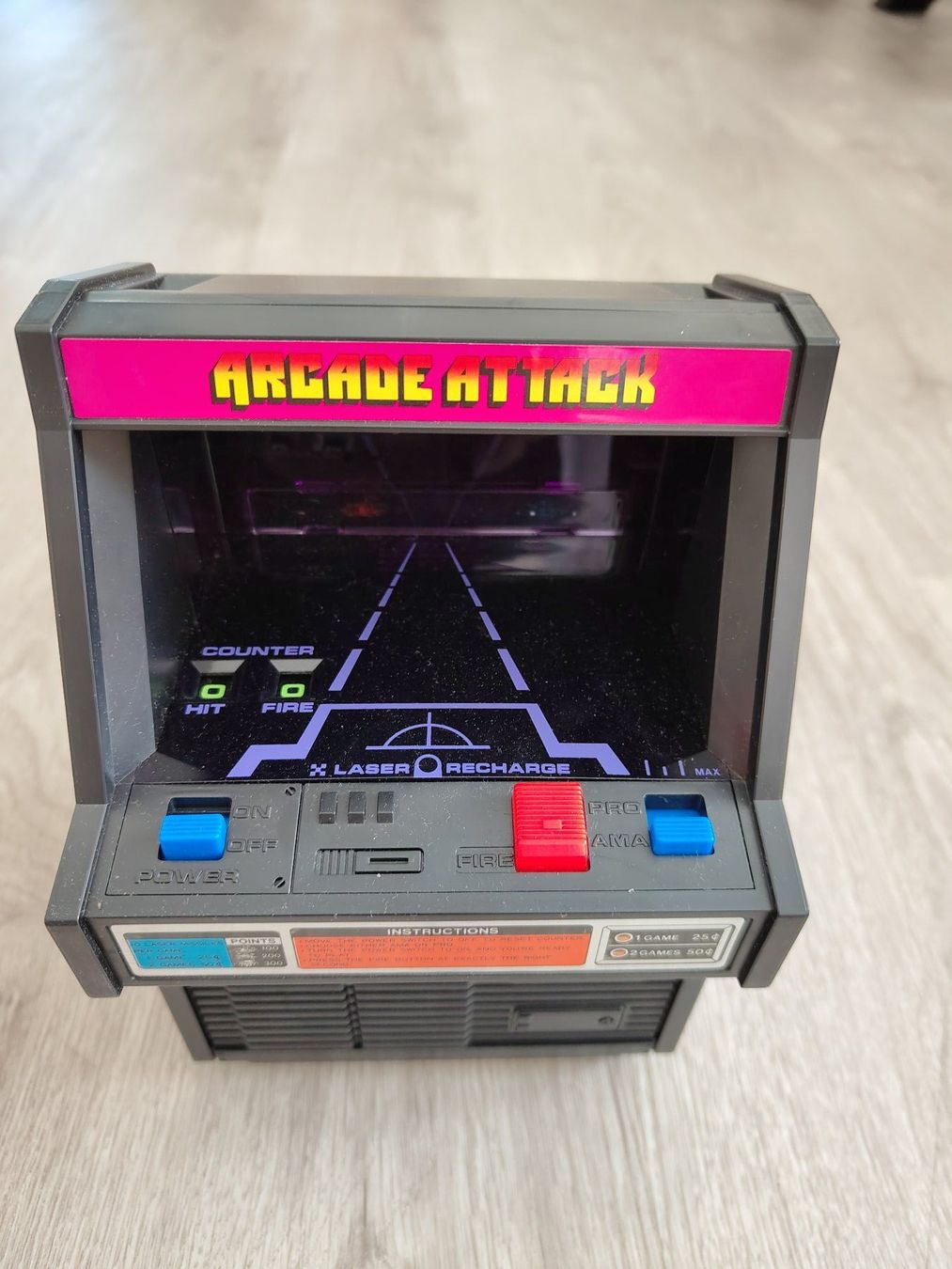 Console: Vintage Tomy Arcade Attack LCD Spiel – Difettoso da Schachen LU venduto da retrogamer 1