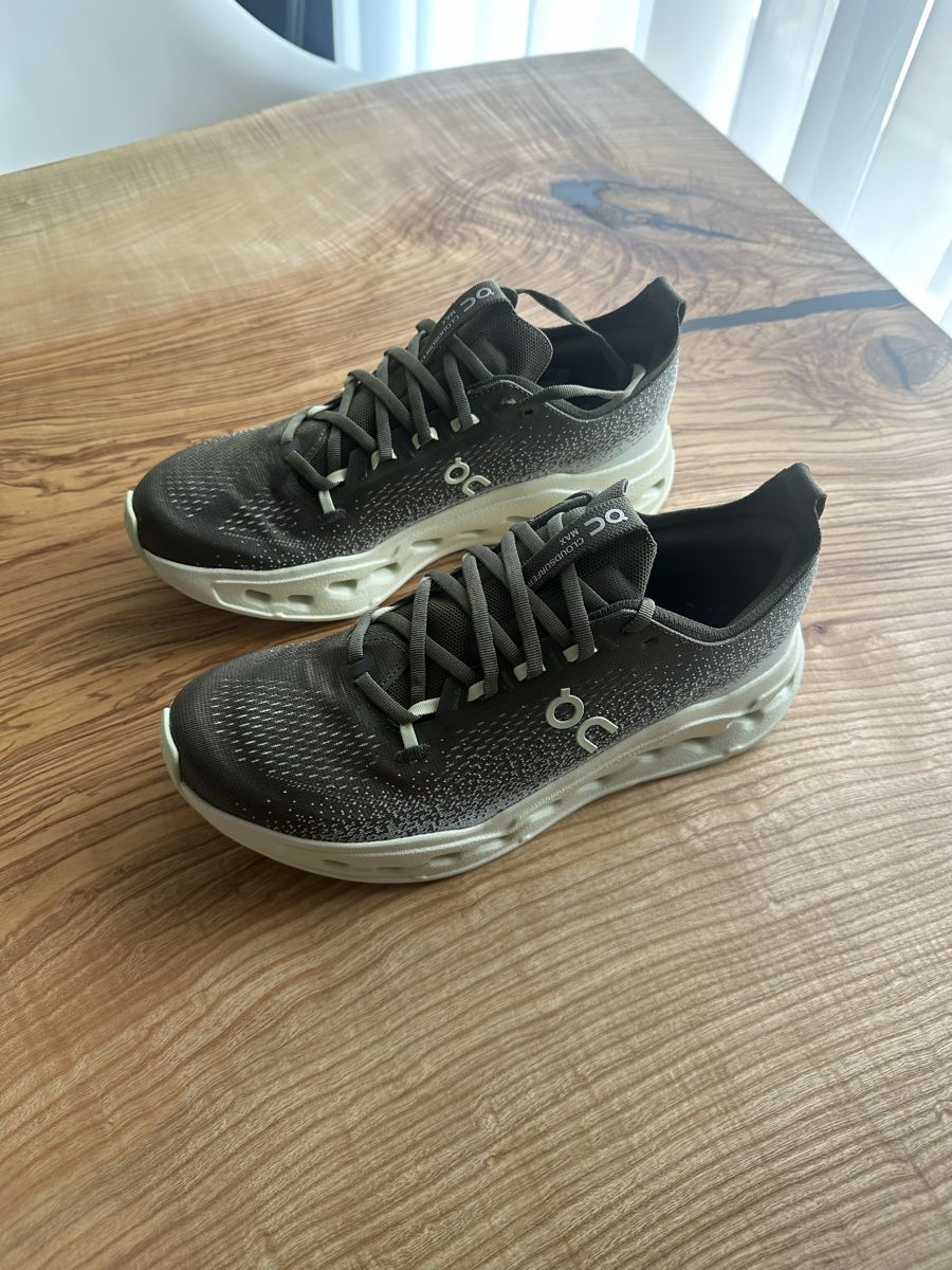 On Scarpe da uomo: ON Cloudsurfer Max Gr.44.5 NEU – Nuovo e nell'imballaggio originale da Wila venduto da sae_5qqk 5