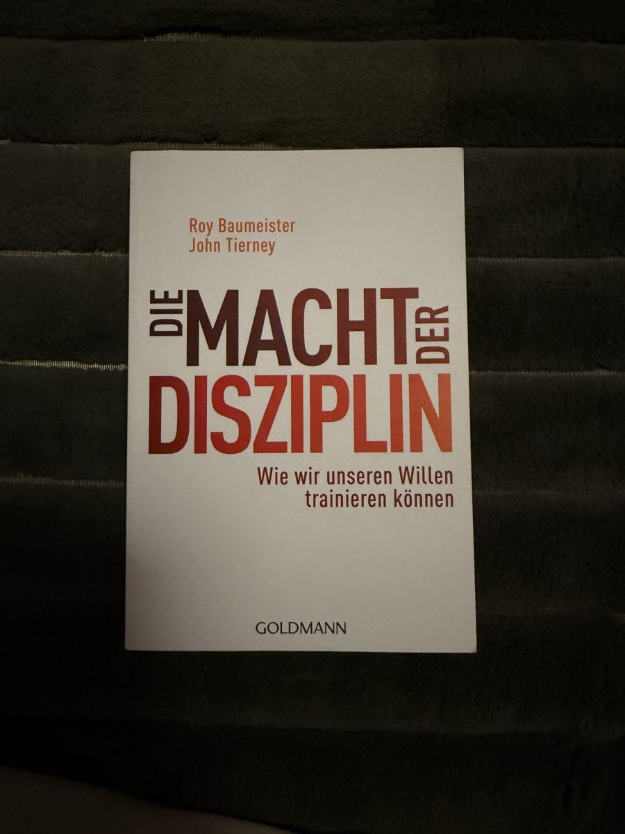 Libri: Buch - die Macht der Disziplin – Usato da Gossau SG venduto da laura_dema