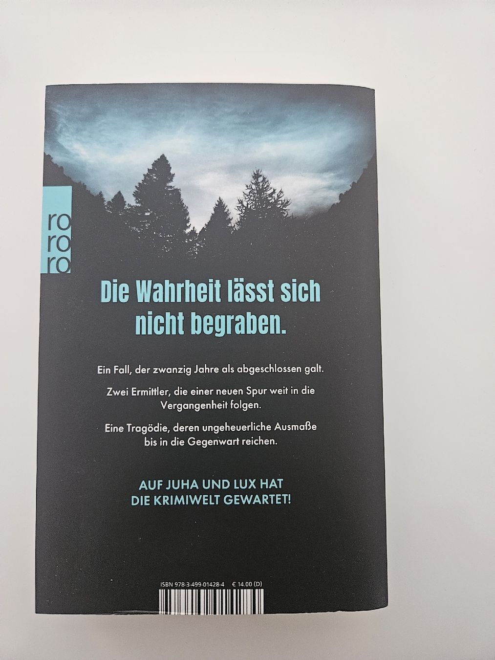 Bücher: Das Dickicht (Taschenbuch) – Gebraucht aus Ostermundigen von Msmash 1