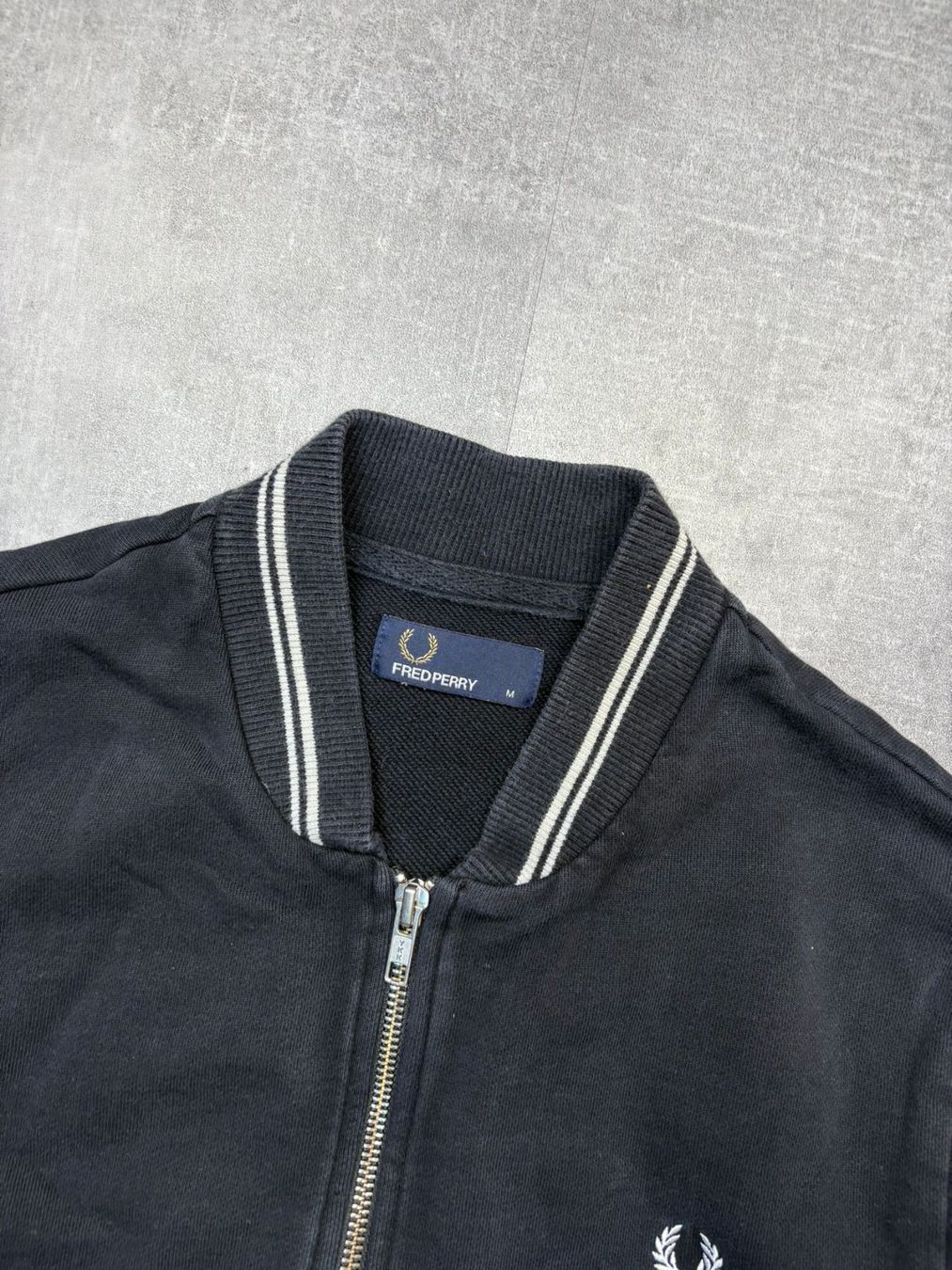 Fred Perry Giacche: Fred Perry Strickjacke - Grösse M – Nuovo (secondo la descrizione) da Werdenberg venduto da hase.vintage 2