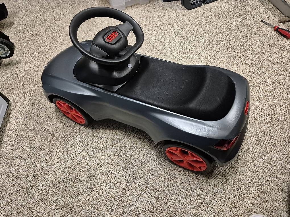 Sonstige: Audi Junior quattro RS Q, anthrazit – Gebraucht aus Cham von ATV1986 4