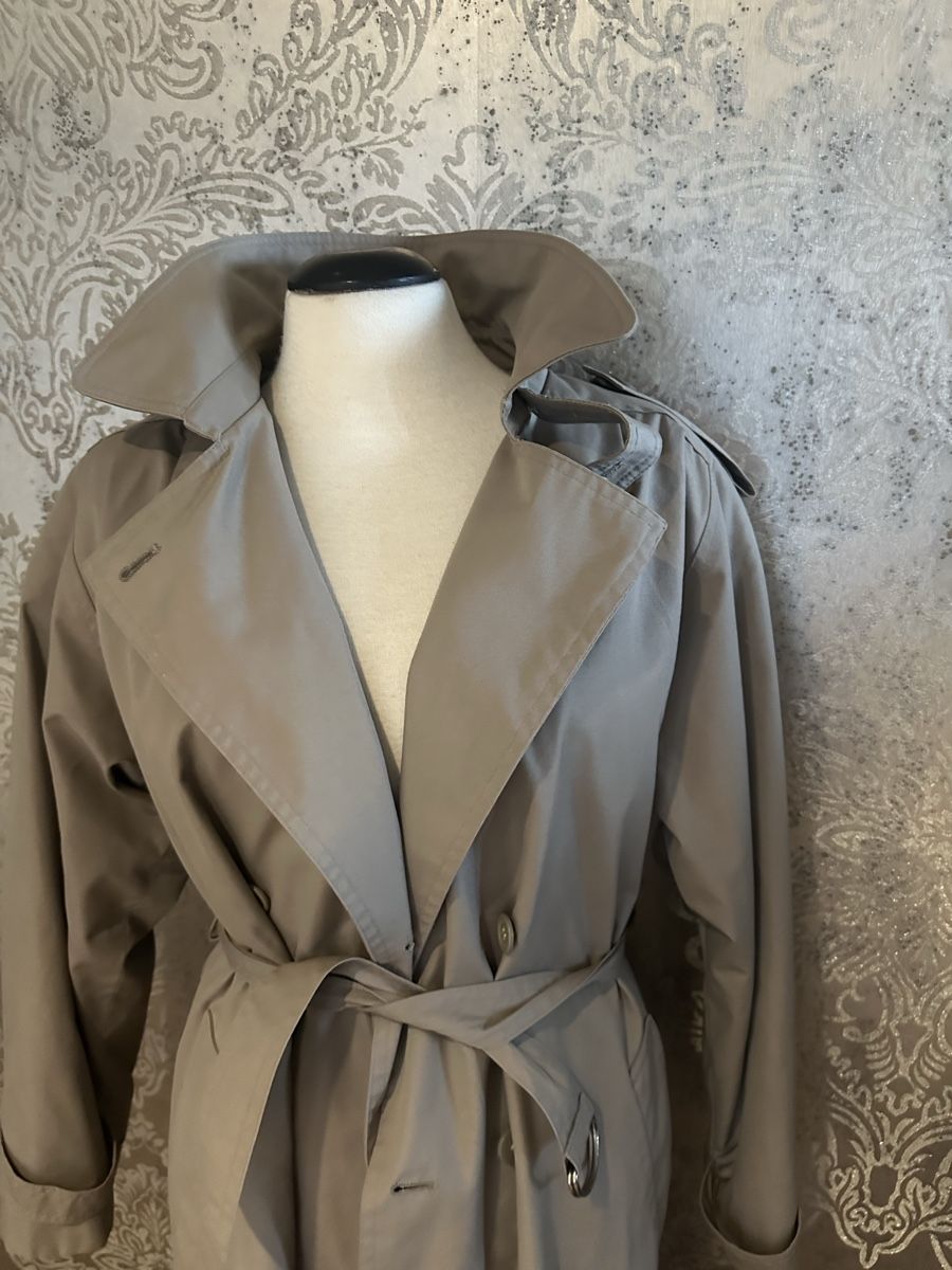 C&A Manteaux: Trenchcoat Gr. 36/38 - neu – Neuf (Voir description) à Diepoldsau par Soleil0425 1