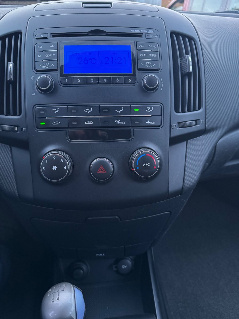 Hyundai Autos: HYUNDAI i30 1.6 CW – Gebraucht aus St. Gallen von AutoSG 7