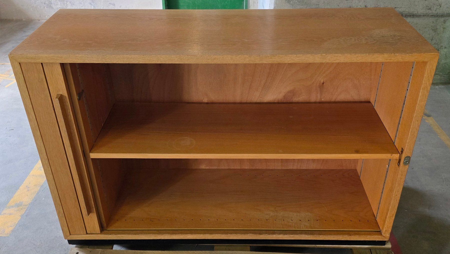 Schränke: Rollschrank – Gebraucht aus Unterstammheim von Zurich31 1