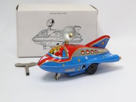 Blech UFO, Rakete , Raumschiff zum aufziehen