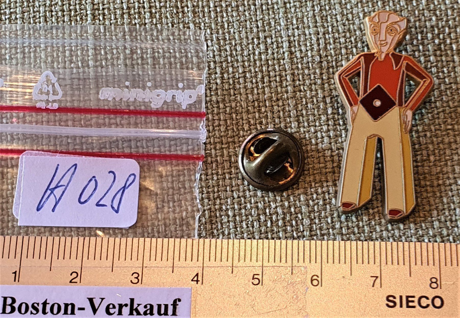 Placchette & Badge: H028 - Pin Schweiz EXPO 2002 – Usato da Reinach BL venduto da Boston-Verkauf 1