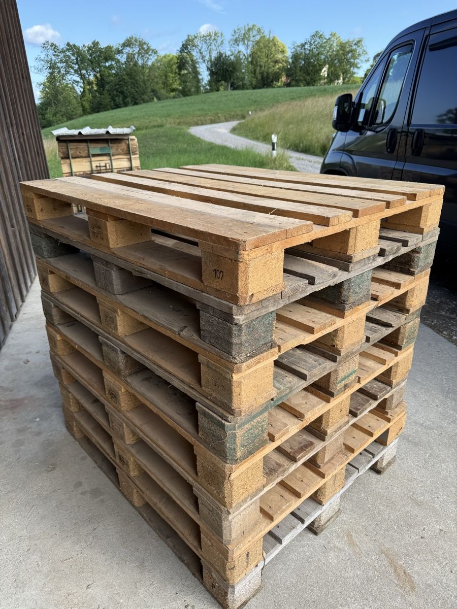 Pallets: Paletten 100cm x120cm  – Usato da Märstetten venduto da Lehnik