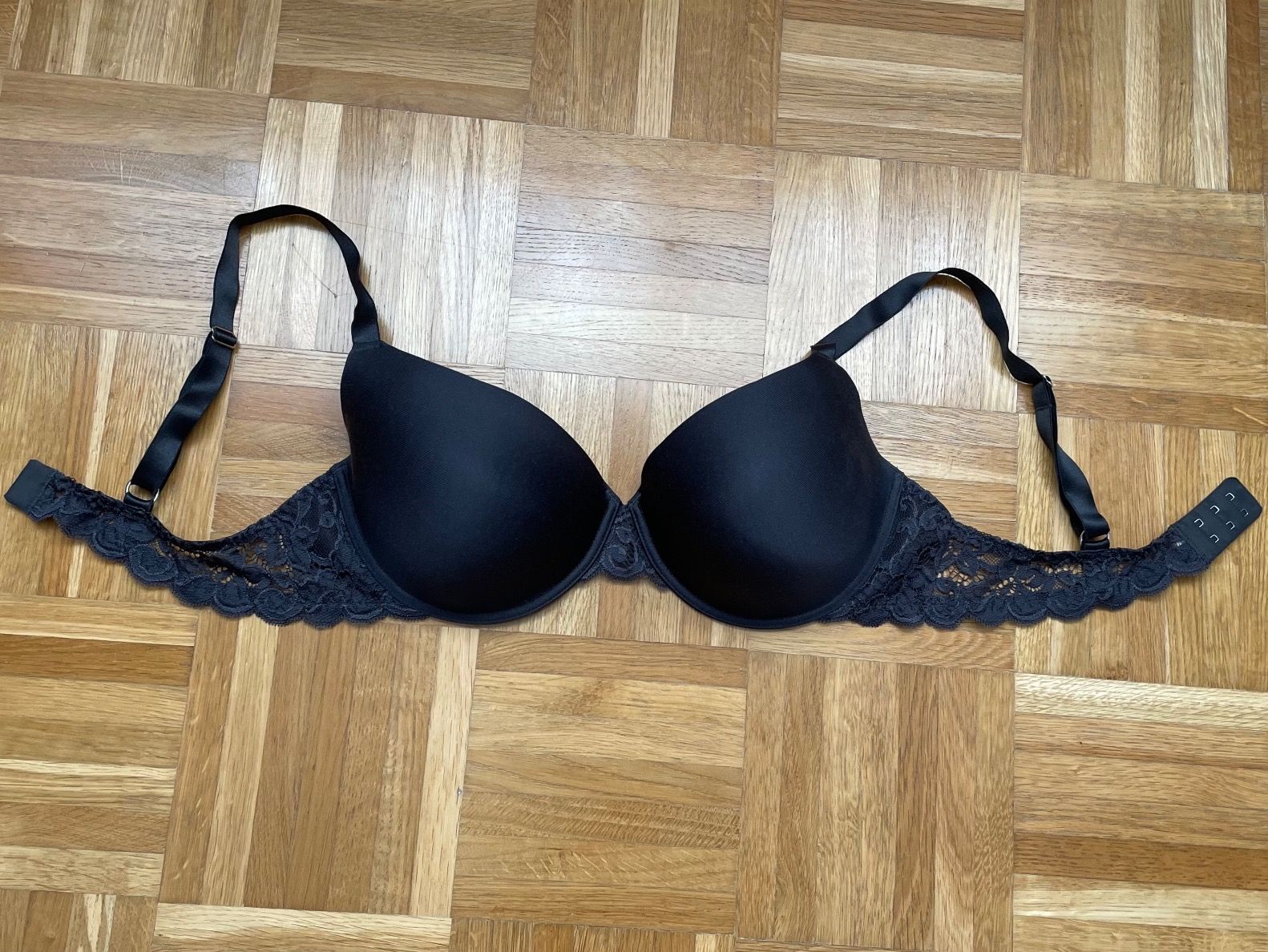 Hanro Sonstige Unterwäsche: HANRO BH Gr. 85D NEU! NP. 95.- – Neu (gemäss Beschreibung) aus Rüfenacht BE von Anele_13 5