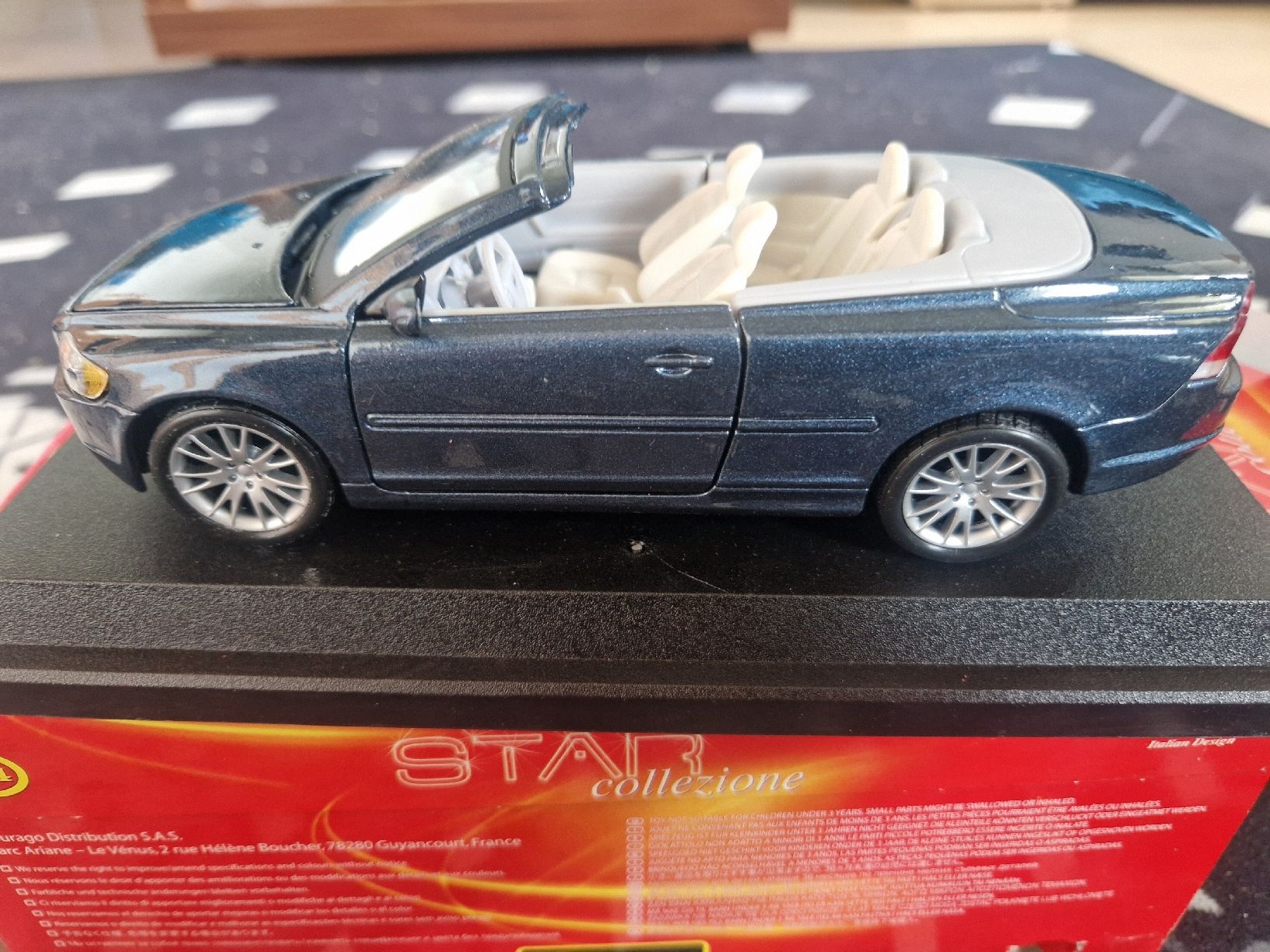 Volvo Modellini d'auto: Rarer Volvo C70 1/24 sehr schönes Modell – Usato da Safenwil venduto da saavo 4