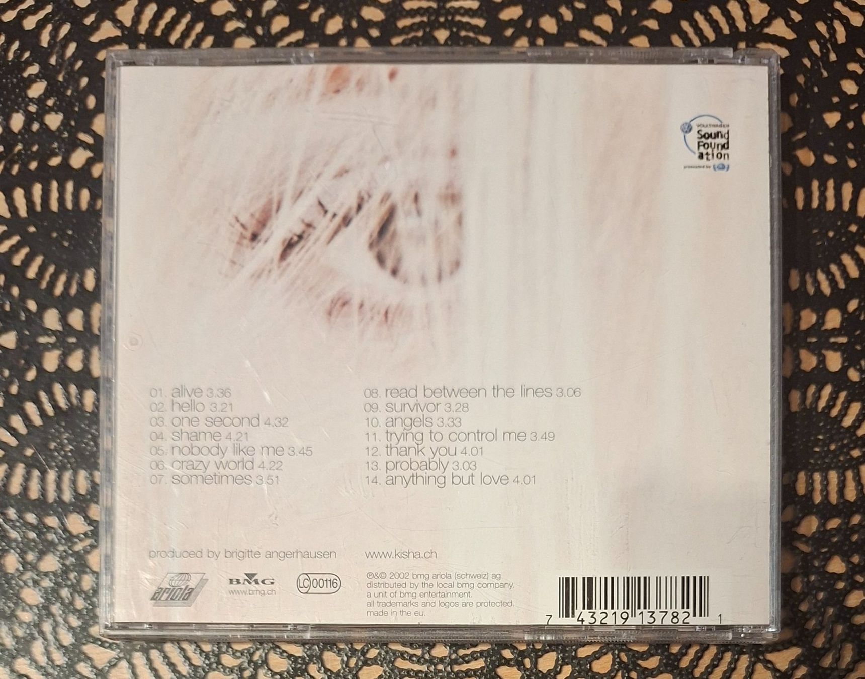 CDs: Kisha - Crazy World, CH Pop CD Album 2002 – Gebraucht aus Schönenberg TG von breiti12 1