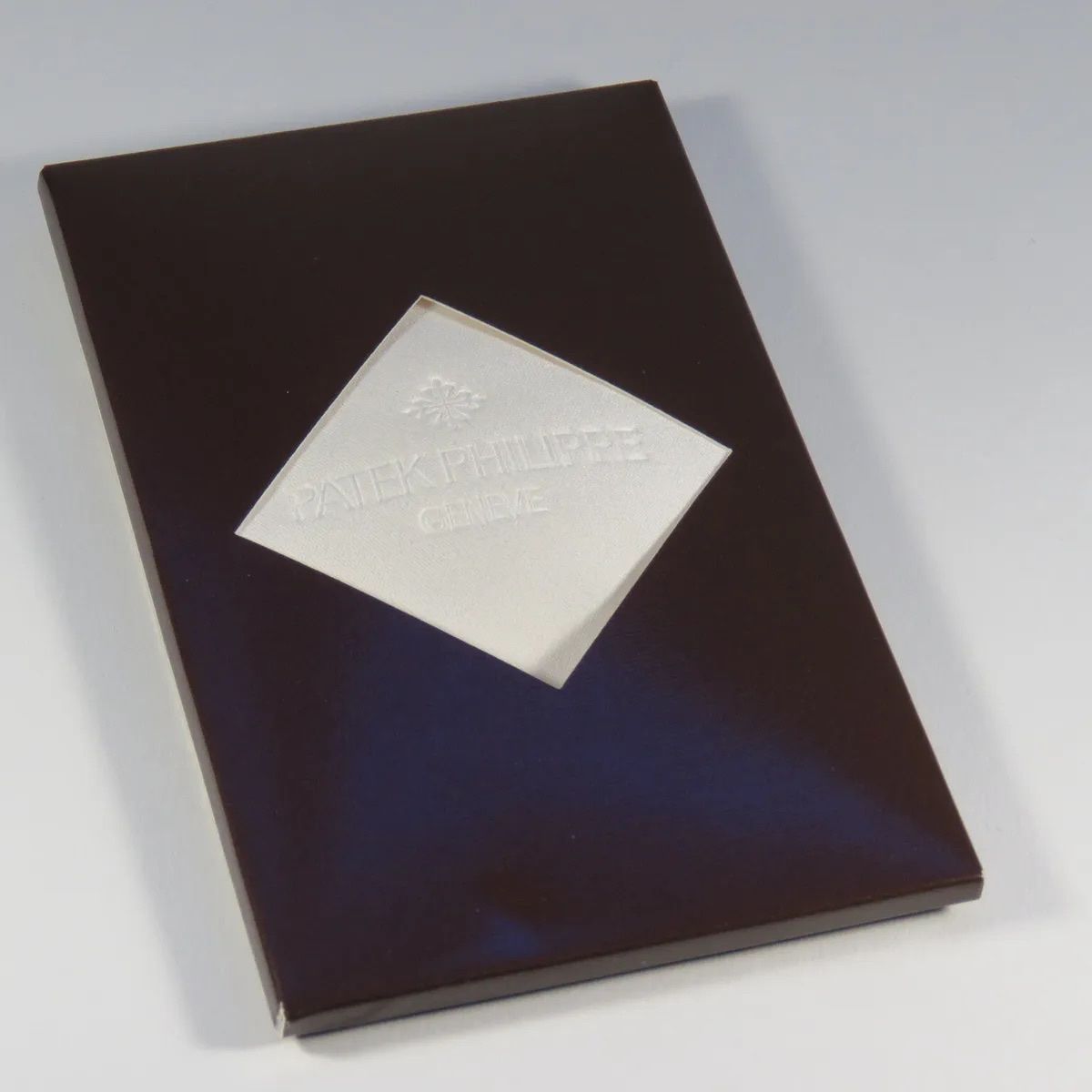 Patek Philippe Uhren: Patek Philippe Finest Cleaning Microfiber Cloth Tissue 👌 – Neu (gemäss Beschreibung) aus Morges von thetimebureau
