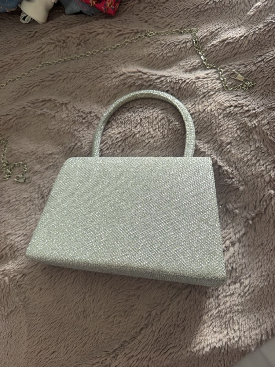 Shein Borse: sac à main shein  – Nuovo (secondo la descrizione) da Sion venduto da tatiana.1508 1