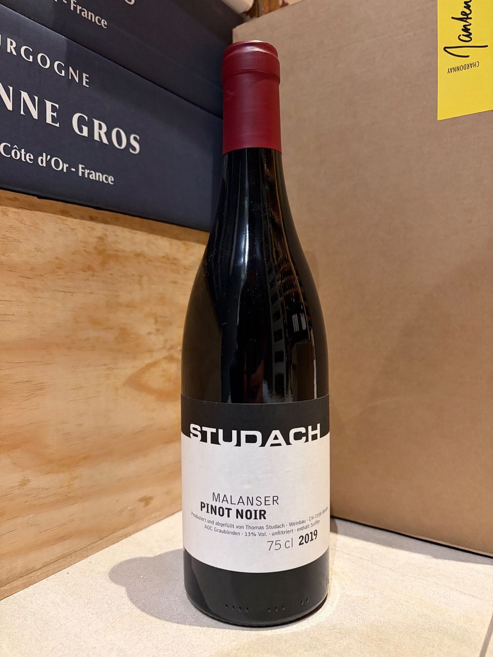 Studach Wein: Thomas Studach Pinot Noir 2019 – Neu und originalverpackt aus Liestal von BottleOfWine