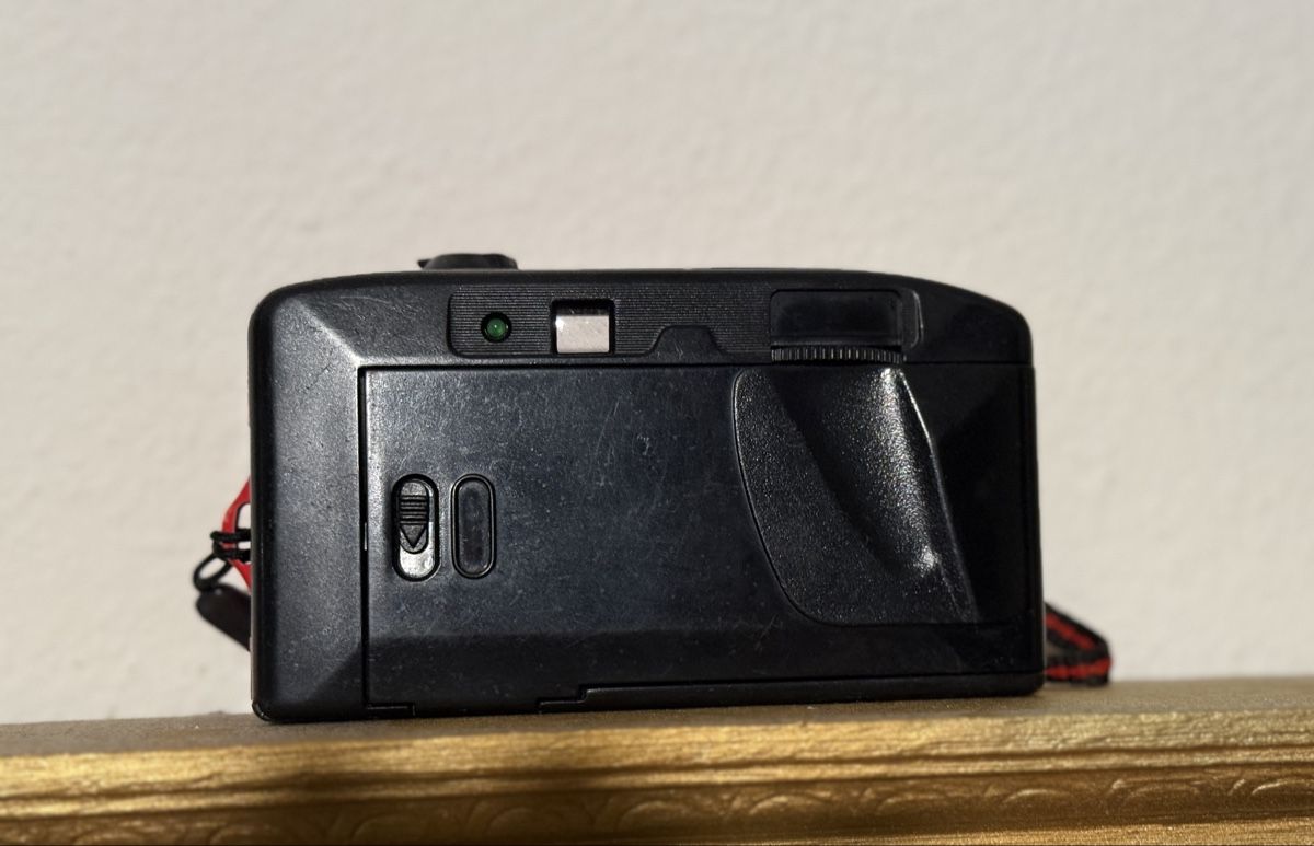 Fotocamera: Coca Cola Kamera Sammlerstück – Usato da Allschwil venduto da Collector.Shop.Swizz 1