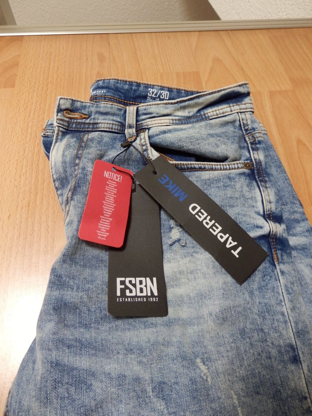 Jeans: Jeans FSNB - 32/30 - Tapered Mike – Neu (gemäss Beschreibung) aus Emmenbrücke von Schubi1 2
