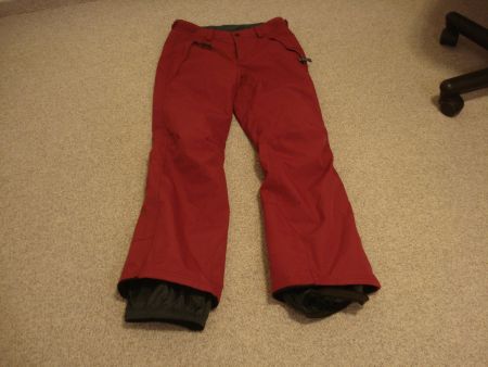 bordeauxfarbene Skihose Gr. 164
