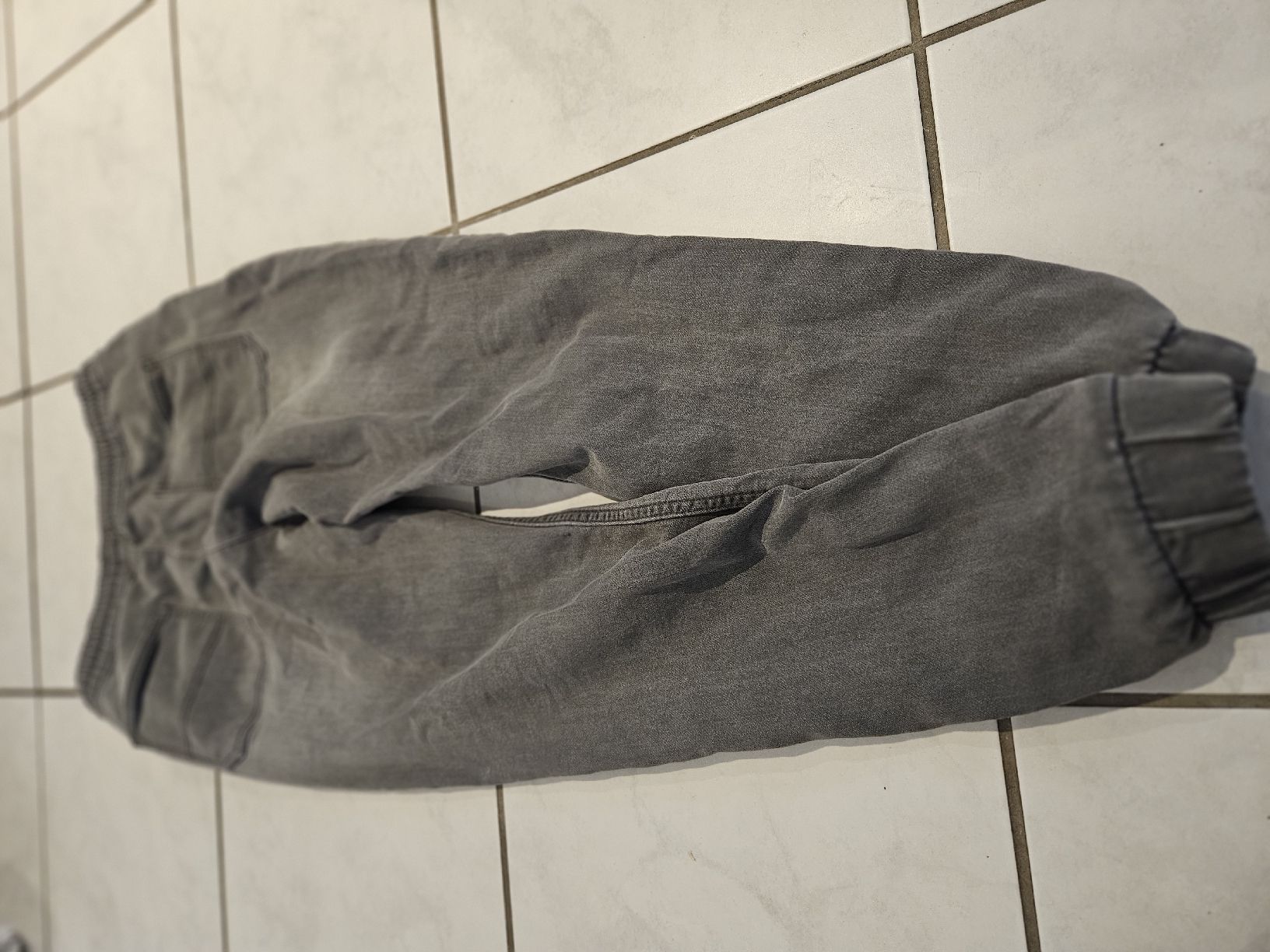 Jeans: Vertbaudet Jeans wie neu – Neuf (Voir description) à Pfaffnau par sim_6rqw 3