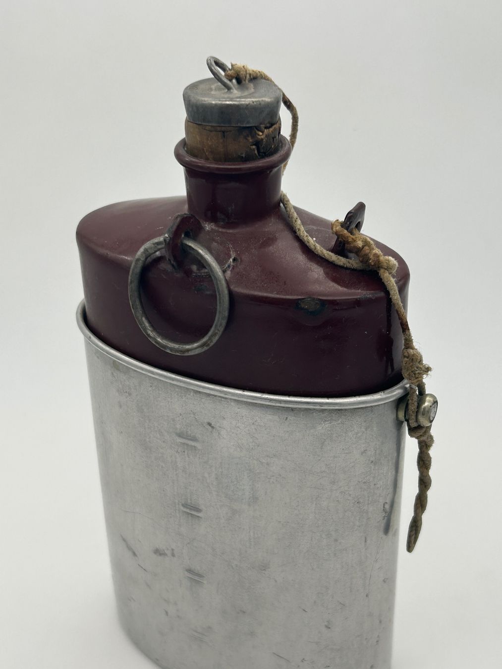 Schweizer Armee Bottiglie: Antike Schweizer Feldflasche, 1916, Aluminium/Enamel – Usato da Wädenswil venduto da krisztiname 1