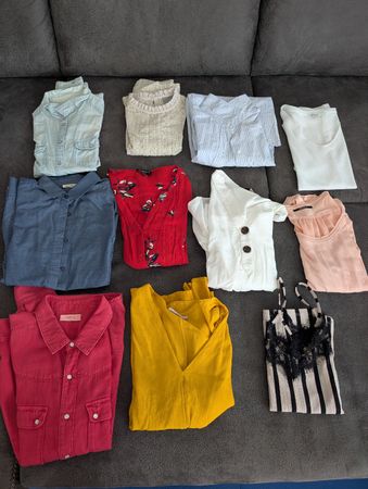 Damen Blusen Tops Verschiedene Marken Grösse S & M Paket