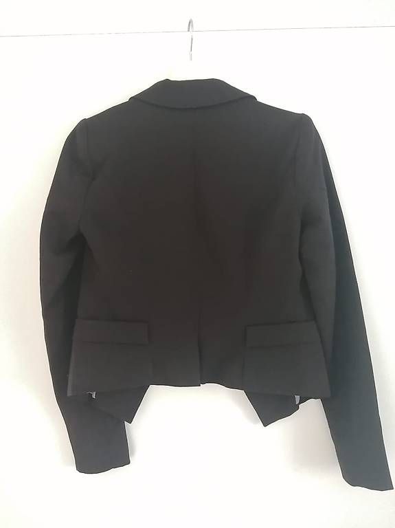 Only Vestes: Kurzer Blazer Only Grösse 34 – D'occasion à Niedergösgen par lil_s6k8 3