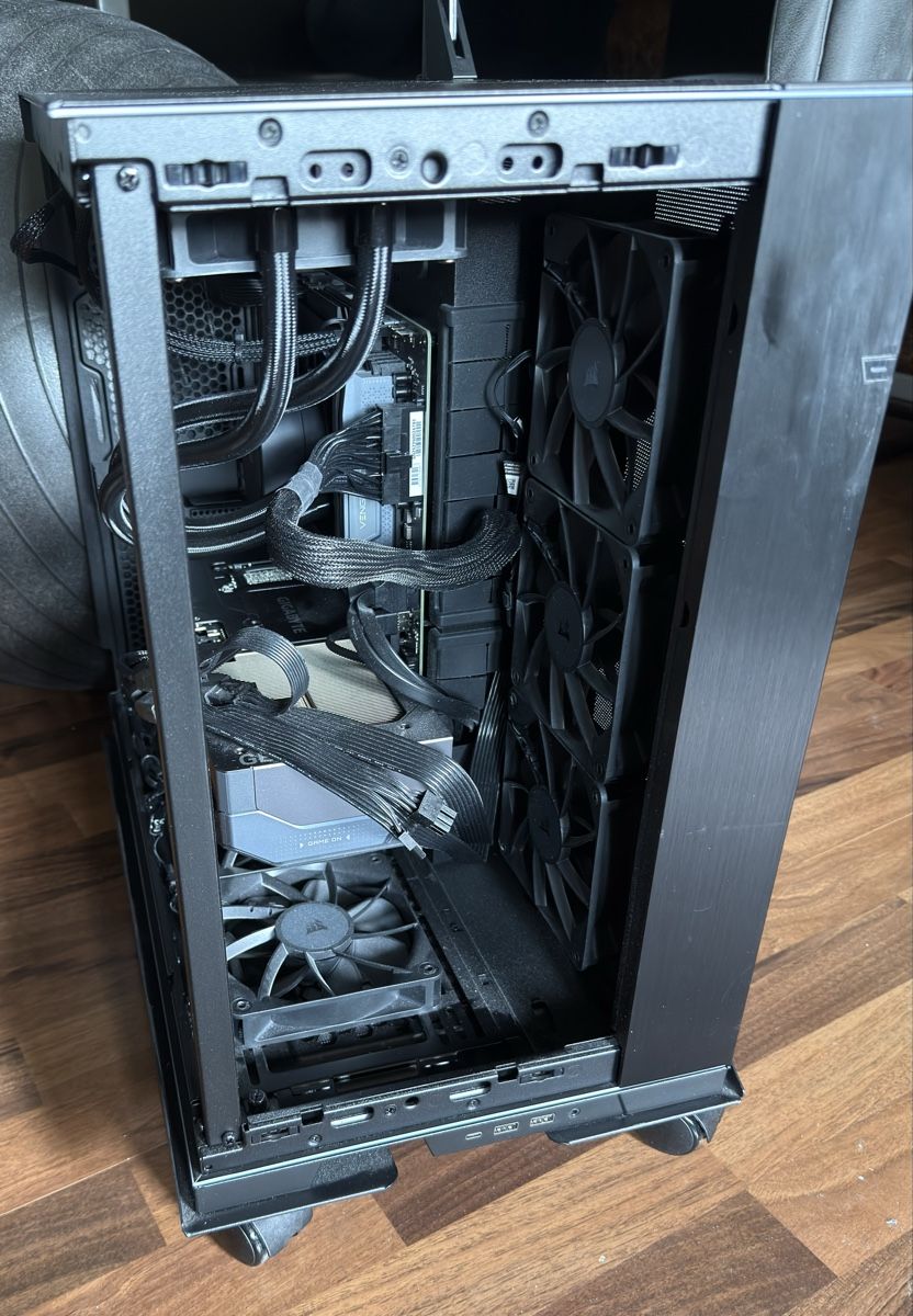 PC: Gaming PC, Nvidia RTX 5070ti, Intel Core i5 14600K etc. – Usato da Mönchaltorf venduto da Jer_rns8 3