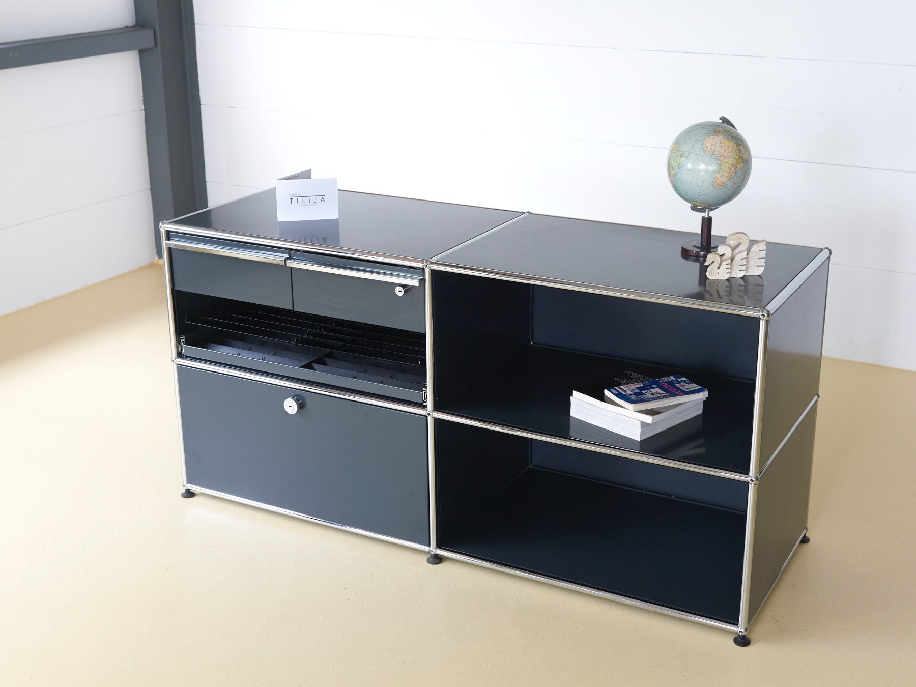 Kommoden: USM Druckermöbel in Anthrazitgrau, Sideboard – Gebraucht aus Meinisberg von atelier_TILIJA 1