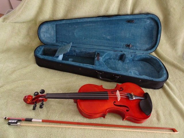 Musikinstrumente: Geige 4/4, Bogen, Geigen-Kasten – Gebraucht aus Berikon von Splendida43 1