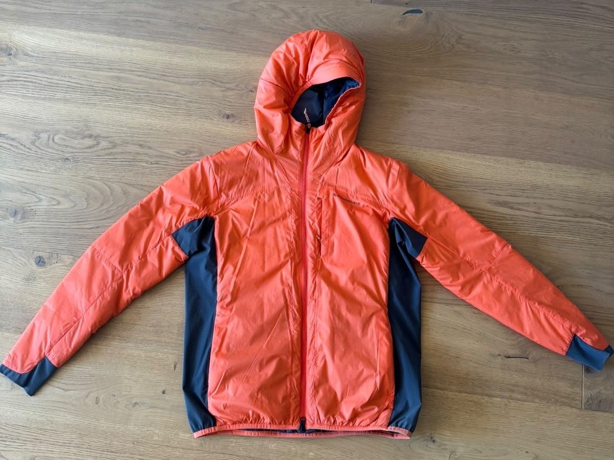 Peak Performance Giacche: PEAK PERFORMANCE Damen Jacke, Grösse L – Usato da Thayngen venduto da Liv-24