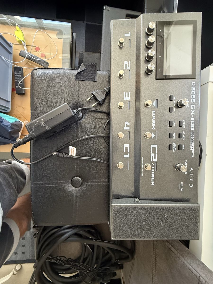 Boss Strumenti musicali: BOSS GX-100 – Usato da Gersau venduto da Benji343