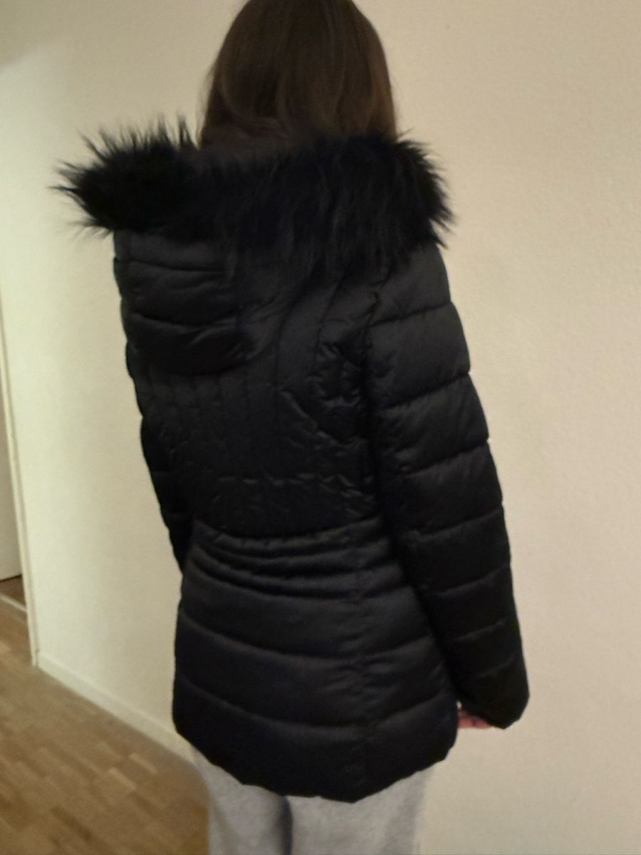 Guess Giacche: Winterjacke Guess - Marciano – Nuovo (secondo la descrizione) da Dübendorf venduto da Suzan7 2
