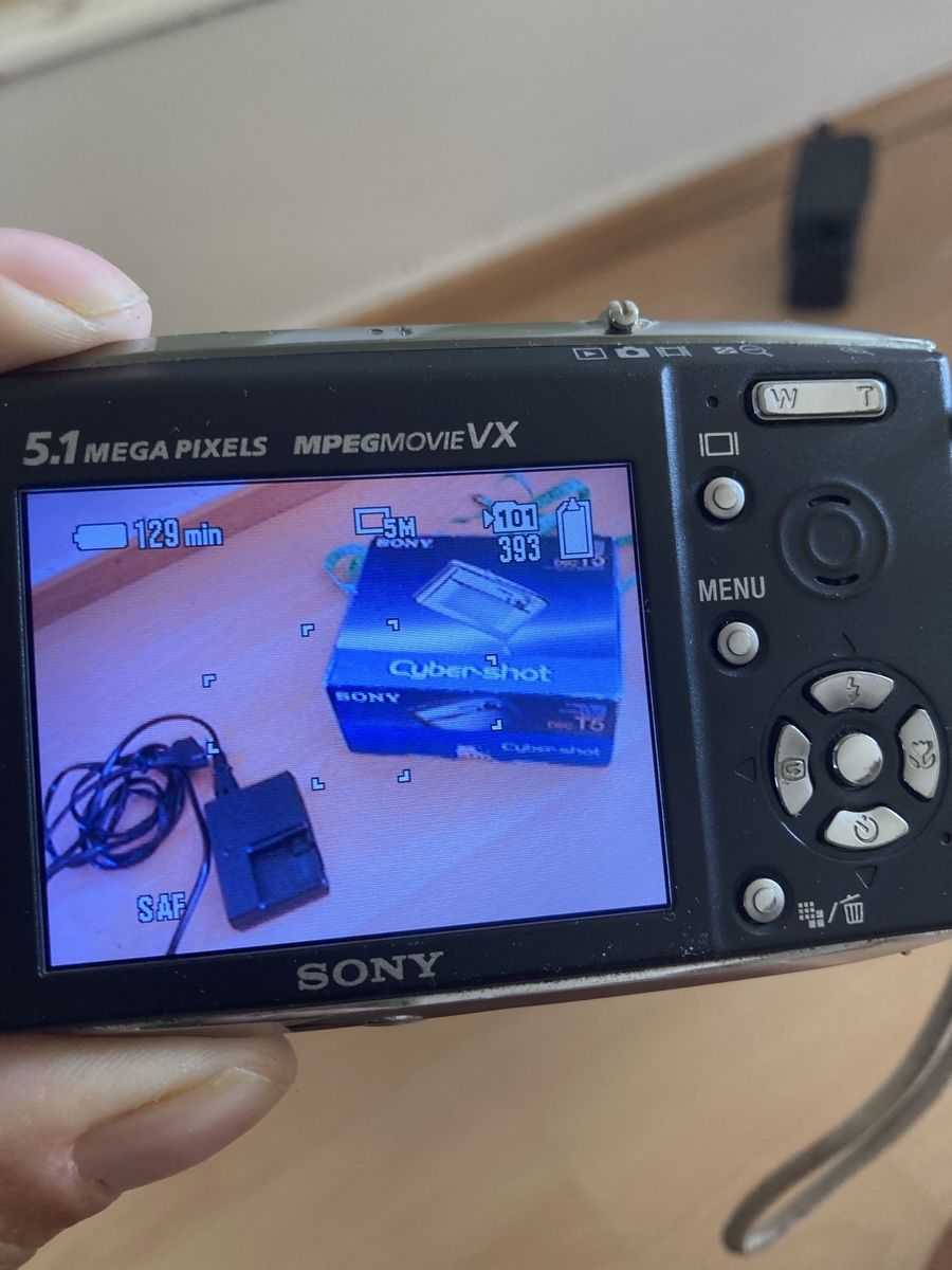 Sony Kamera: Sony Cyber Shot DSC-T5 Kamera – Gebraucht aus Basel von Myriam3 5