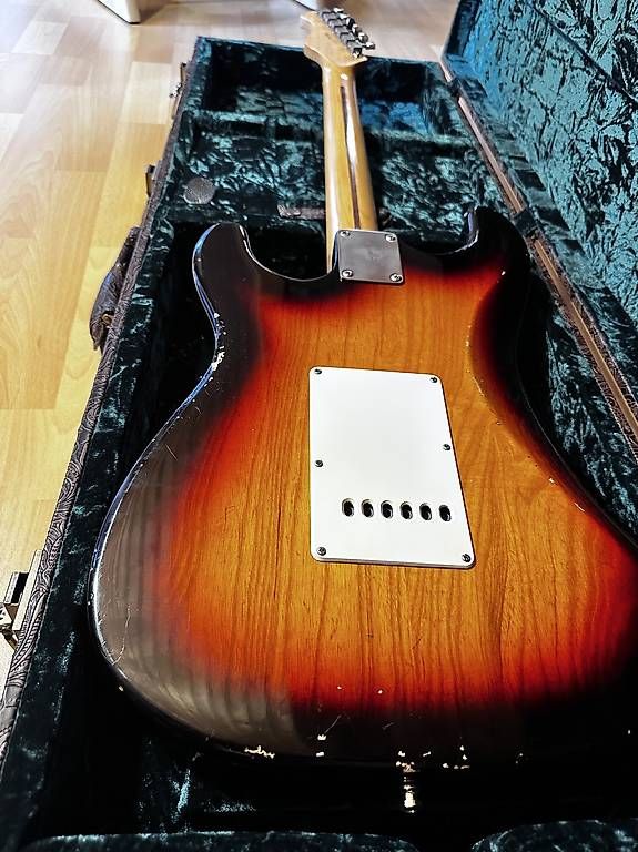 Musikinstrumente: Maybach Stradovari S61 3-Tone Sunburst aged – Gebraucht aus Gundetswil von Rbo82 3