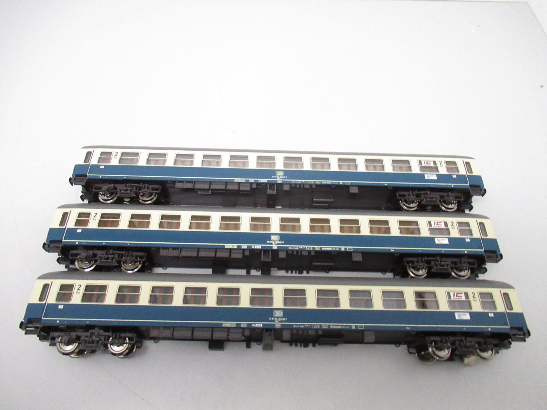 Fleischmann Modellini di ferrovie: Fleischmann 481807 3er Set DB IC Wagen "IC Riemenschneider" – Usato da Basel venduto da mhmarken 1