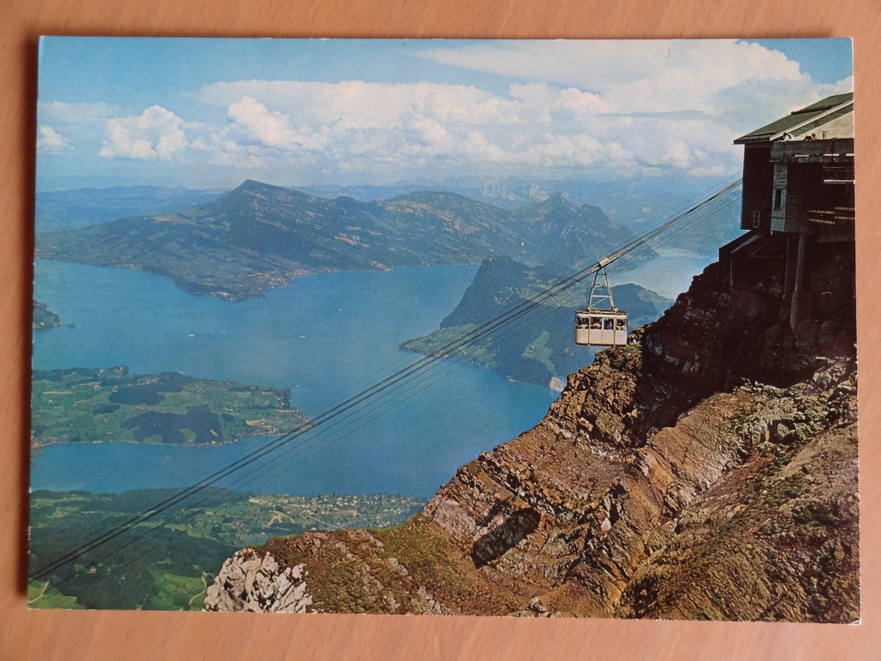 Cartoline postali: Pilatus-Luftseilbahn – Usato da St Léonard venduto da Riglin