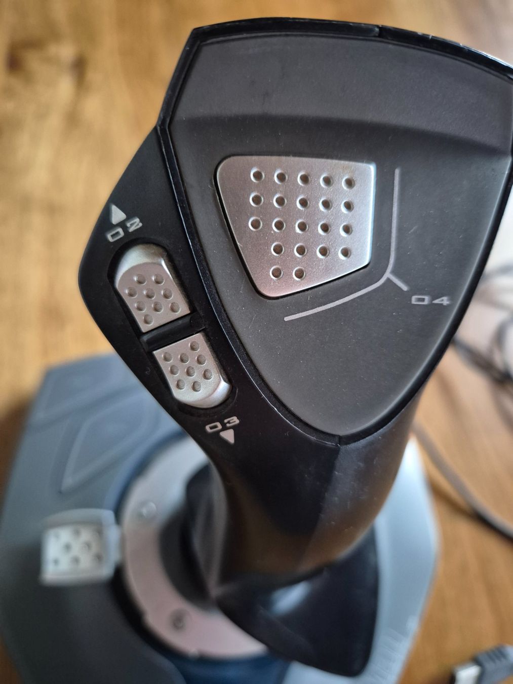 Logitech Controller: Logitech WingMan Attack 2 Joystick – Usato da Winkel venduto da Heuresis 2