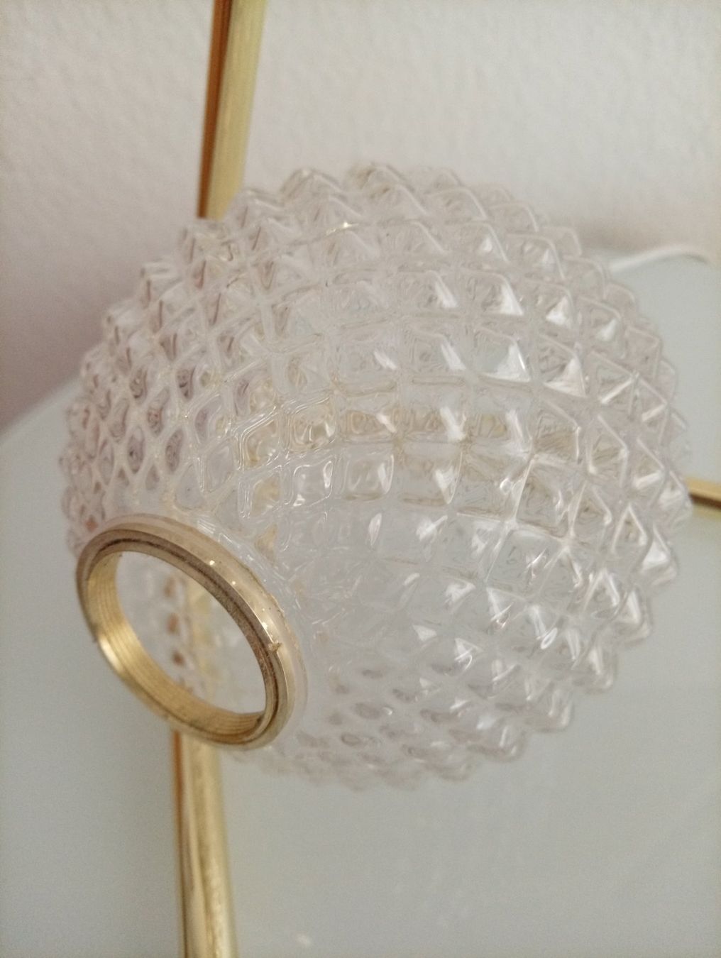 Lampade: Sehr schöne, elegante Tischlampe mit Glaskugel – Usato da Luzern venduto da Seri4 6