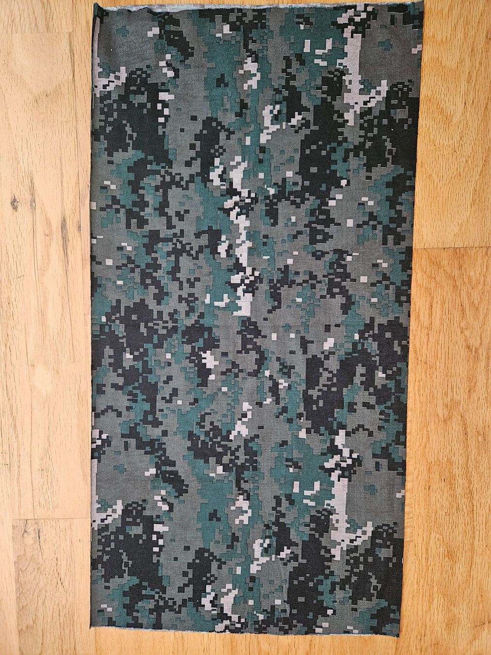 Foulard & Sciarpe: Schlauchtuch Bandana Halstuch – Nuovo e nell'imballaggio originale da St.Gallenkappel venduto da RocknSkull 3