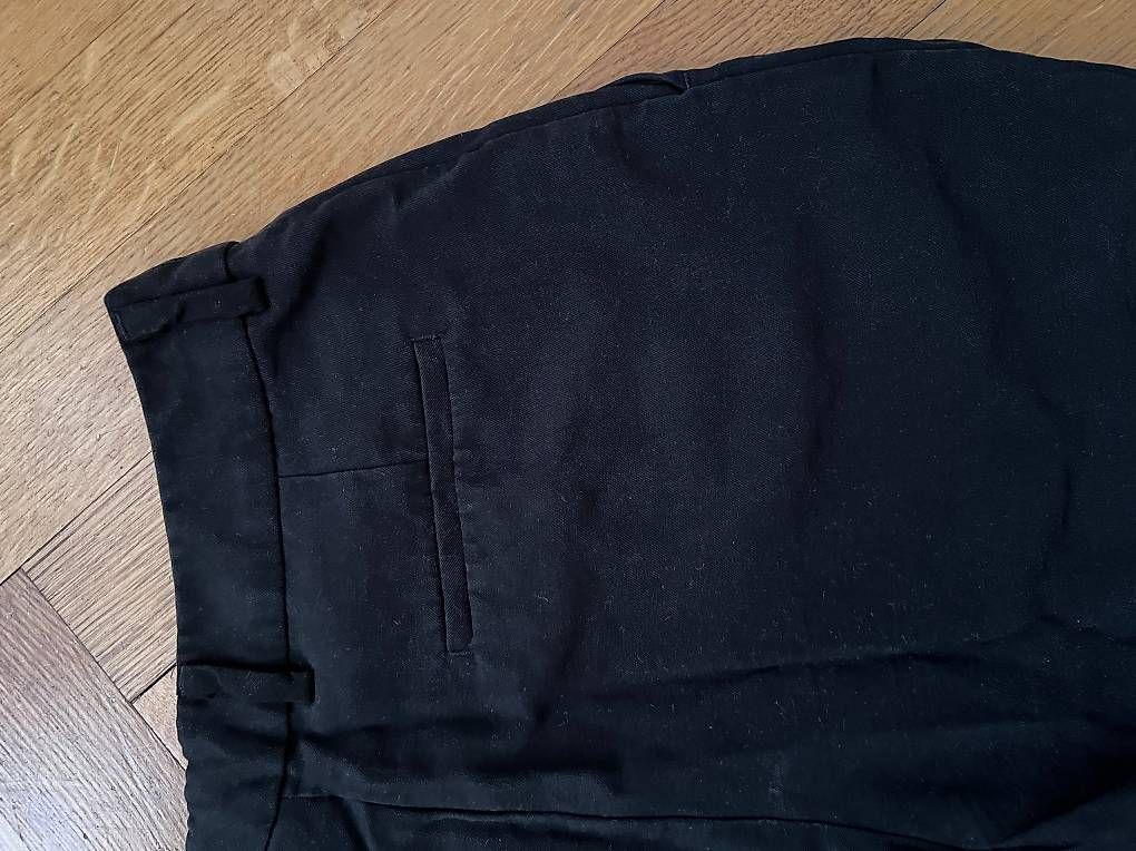 Pantaloni: Pantalon noir, taille 36 – Usato da Lausanne venduto da sugarplumfairy 2
