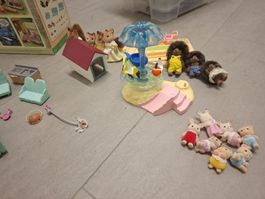 Sylvanian Families Wohnmobil Set mit Figuren Zubehör