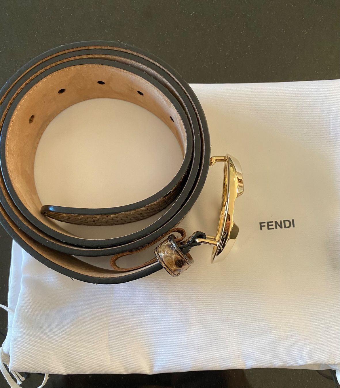 Fendi Gürtel: FENDI cintura – Gebraucht aus Novazzano von ige_cwq5 1