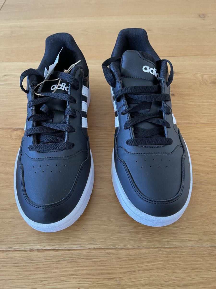 Adidas Scarpe da uomo: Adidas Sneakers Grösse 39 1/3 – Nuovo e nell'imballaggio originale da Glattfelden venduto da Schmoni18 1