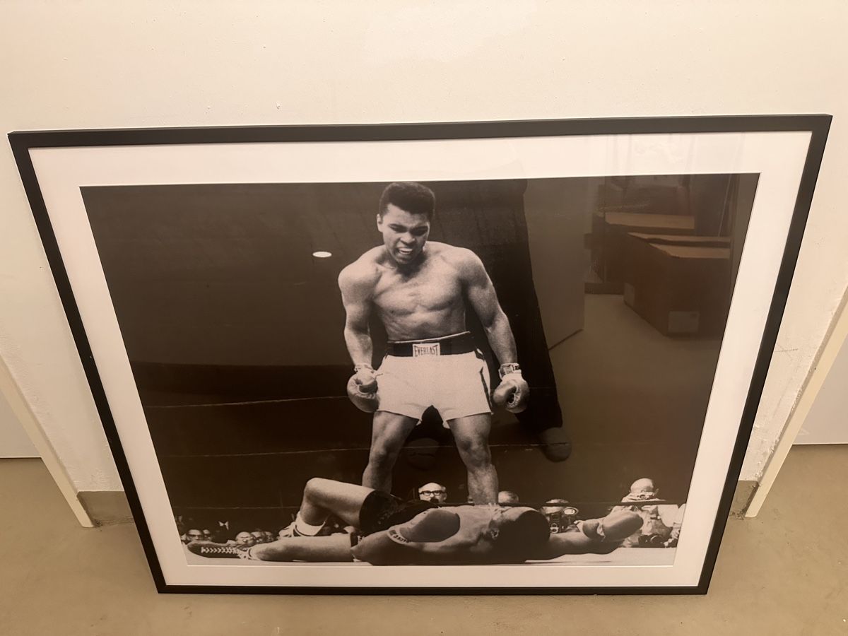 Foto & Immagini: Muhammad Ali framed poster, legendary boxer artwork! – Usato da Gattikon venduto da 386ComicEmpire
